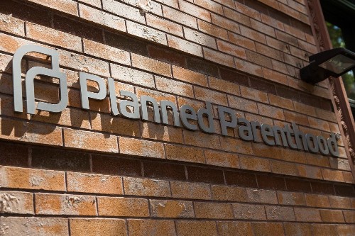 Antiabortion activists who videotaped Planned Parenthood allegedly used fake licenses
