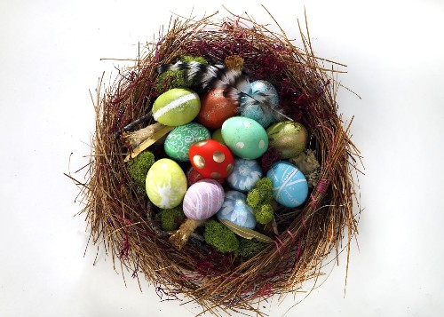 How to decorate Easter eggs using stuff you already have in your kitchen - Los Angeles Times