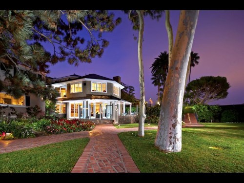 Home of the Week: Hamptons-inspired estate in Newport Beach