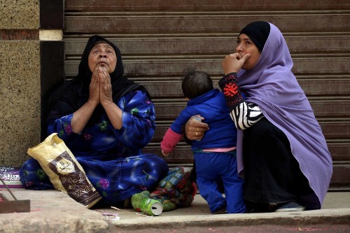 Egypt convenes trial of more than 680 on heels of mass death sentence