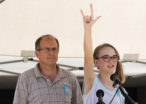 J.K. Rowling sends Dumbledore letter to Texas girl hit by violence - Los Angeles Times