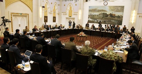 Taliban dampens hopes for peace talks in Afghanistan