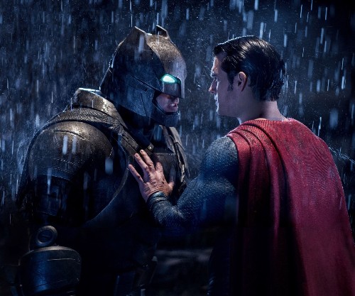 'Batman v Superman,' with Ben Affleck and Henry Cavill, is a gritty superhero showdown