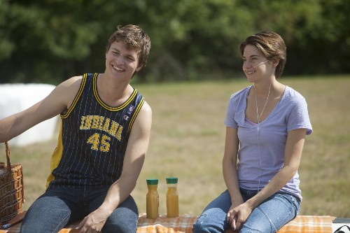 'Fault in Our Stars' outshines Tom Cruise at box office - Los Angeles Times