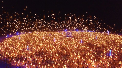 Ready to let your dreams fly? Check out the Rise Lantern Festival near Las Vegas - Los Angeles Times