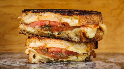 Get ready for your new favorite sandwich: Grilled cheese with marinated tomatoes - Los Angeles Times