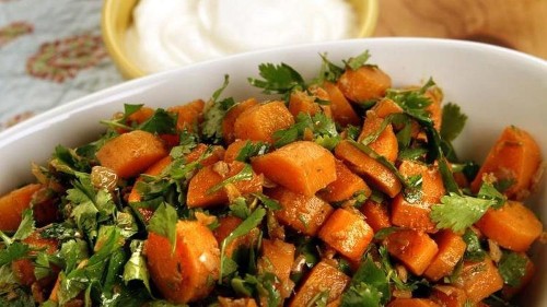 Try this spicy Moroccan carrot salad recipe for Meatless Monday