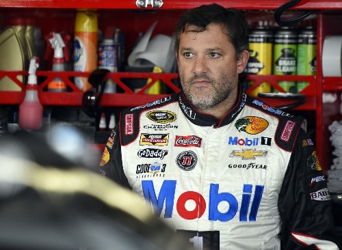 Evidence in fatal incident involving Tony Stewart going to grand jury