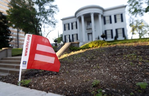 Mississippi law opens a new front in the battle over gay rights - Los Angeles Times