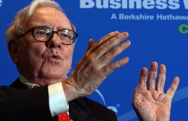 Berkshire Hathaway Discloses Nearly $1 Billion Stake in Apple