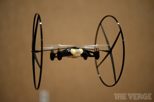 CES 2014: Parrot Unveils 'MiniDrone' and 'Jumping Sumo' iOS Controlled Vehicles