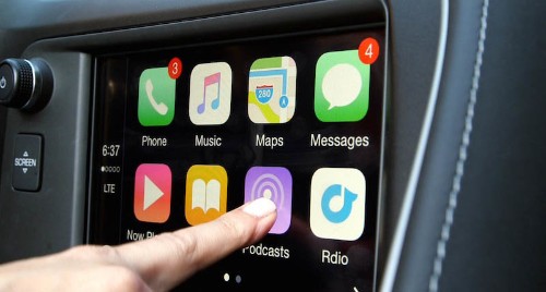 Porsche Chooses CarPlay Over Android Auto Due to Google's Data Collection Policy