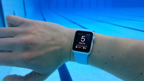 'World's First Swim App' on Apple Watch Put to the Test in New Video
