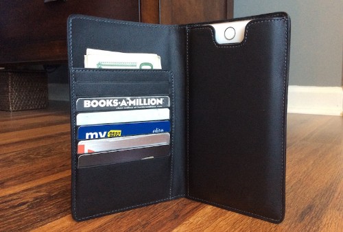 Review: Stylish Danny P. Leather Wallet Holds iPhone 6/6s Plus, Cards and Cash