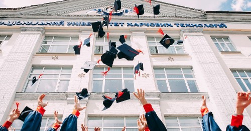 Best graduation gifts for him: 50+ gift ideas
