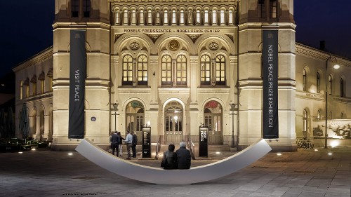 This 'peace bench' is meant to physically bring people together to converse