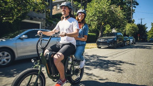 New RadRunner e-bike is hefty enough to carry a second rider