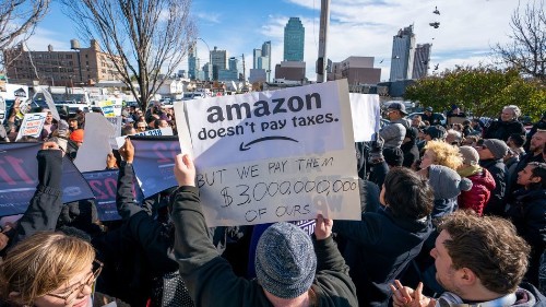 Well well well, looks like an Amazon office is coming to NYC after all
