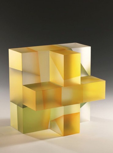 Translucent Glass Sculptures That Beautifully Fragment Color and Light