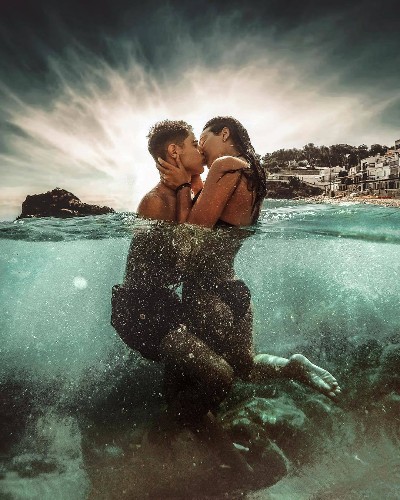Stunning Photos Capture the Fiery Passion of People in the Ocean