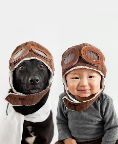 Mother Takes Adorable Portraits of Her 10-Month-Old Baby and Their Rescue Dog