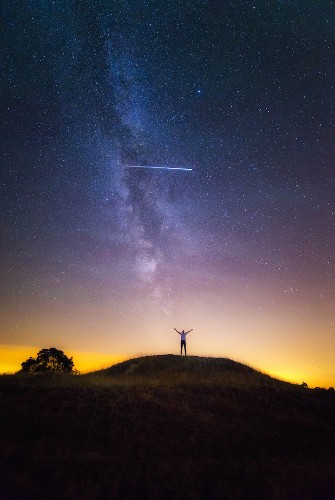 Photographer Accidentally Captures Rare Sight of the ISS in a Stunning Milky Way Image