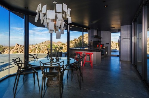 Black Desert House Contrasts Nicely in the Mojave Desert