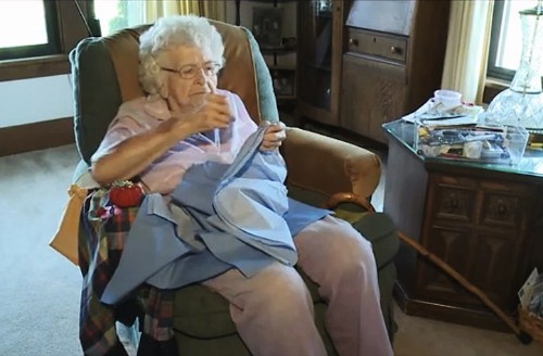 99-Year-Old Woman Sews a Dress Every Day for Children in Africa