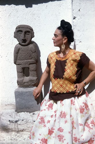 Rare, Poignant Photos of Frida Kahlo During the Last Years of Her Life