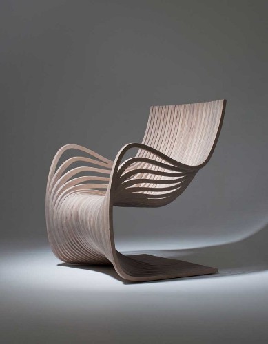 Chair with Sexy Curves Constructed Entirely from Two Pieces of Plywood