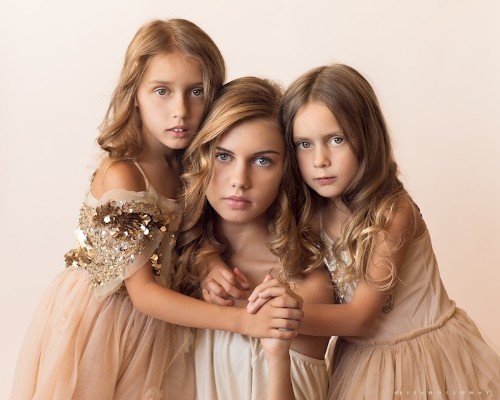 Interview: Mother Takes Breathtaking Photos of Her Ten Kids