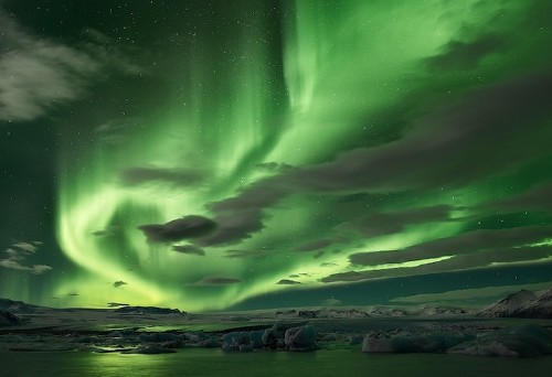 Breathtaking Landscapes Convey the Dazzling Beauty of Iceland
