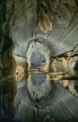 Interview: John Spies’ Magnificent Photos Reveal the Hidden Wonders of Underground Caves