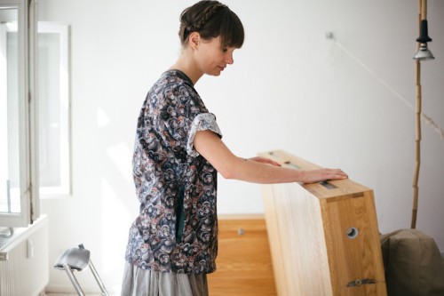 Multi-Functional Design Transforms Desk Into Bed