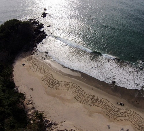 More Enormous Sand Paintings Created with a Rake by Andres Amador