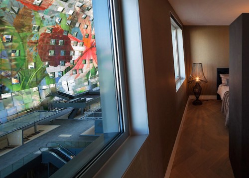 Newly-Opened Markthal Rotterdam Features Dazzling 36,000 Square-Foot Mural