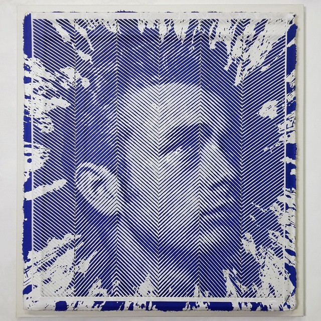 Artist Intricately Hand-Carves Photorealistic Portraits out of Paper