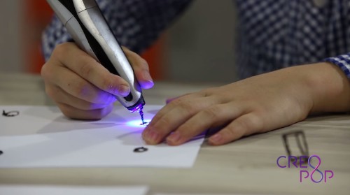 CreoPop 3D Pen Allows You to Draw in the Air Using Light instead of Heat