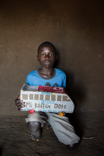 See the ingenious toys made by refugee children