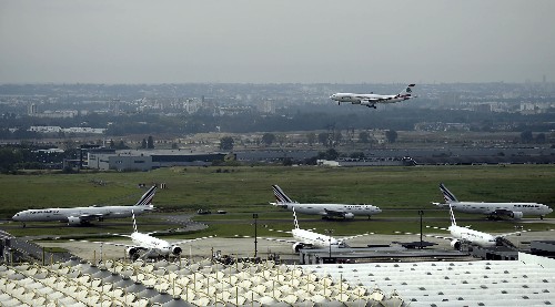 Oil Prices Plunged—Why Haven't Airfares and Some Home Energy Bills?