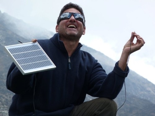 Transforming Garbage into a Sustainable Solar Future