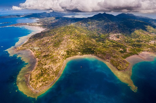 Strange waves rippled around the world, and nobody knows why
