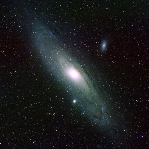 5 Sky Events This Week: See the Andromeda Galaxy and a Jovian Moon-Over-Moon Eclipse