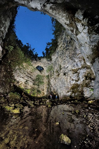 Go Inside These World-Famous, Rarely Seen River Caves