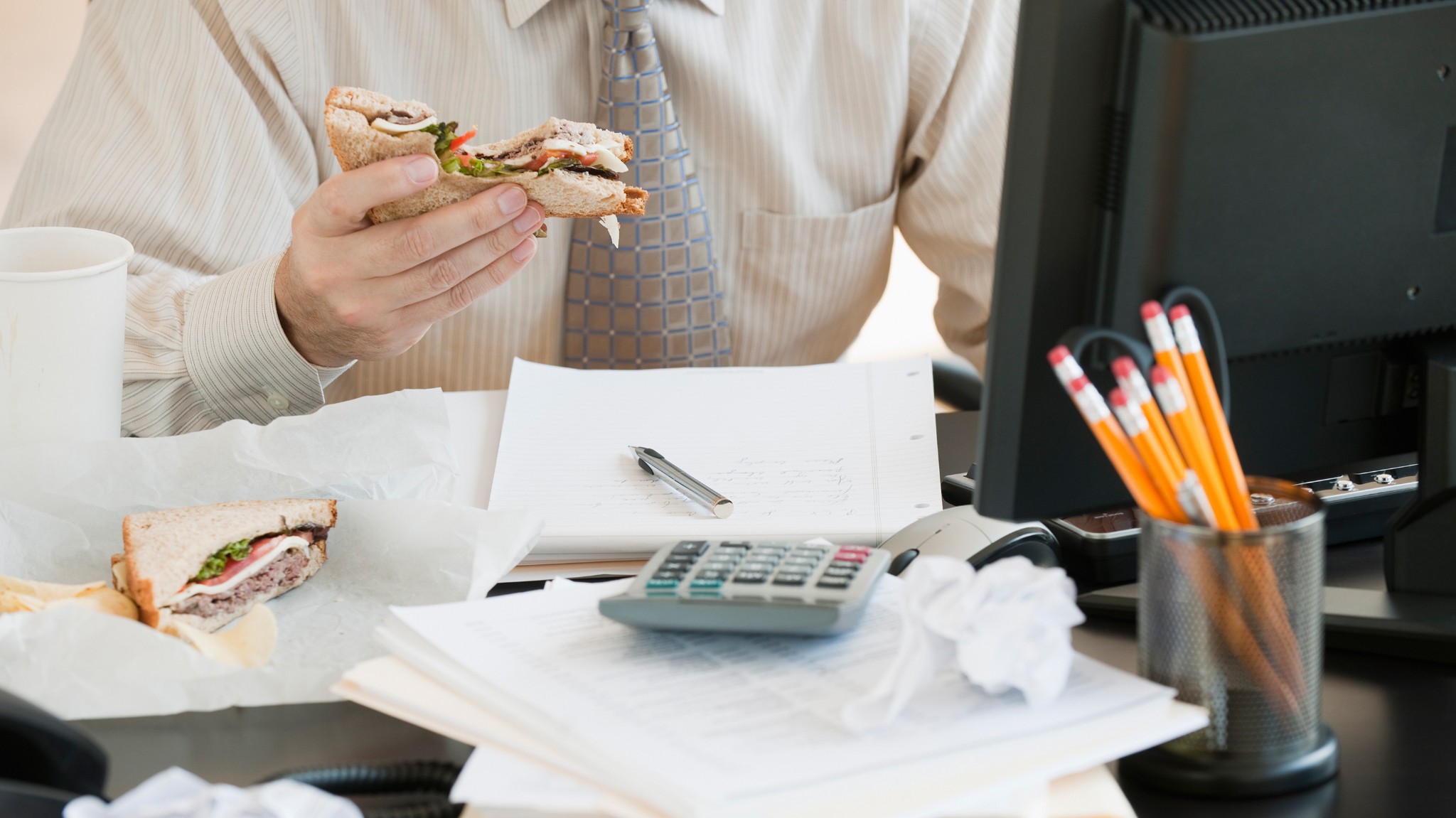 We're Not Taking Enough Lunch Breaks. Why That's Bad For Business