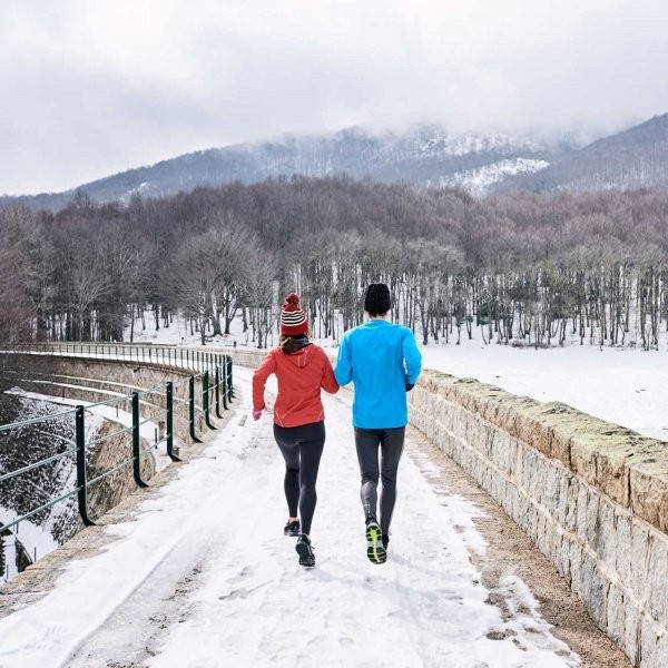 How to Work Out on the Road This Holiday Season