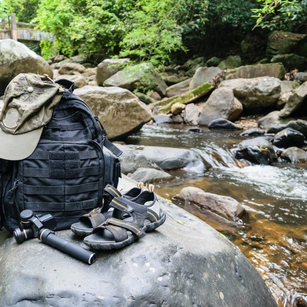 8 Survival Items You Can Fit in a Backpack
