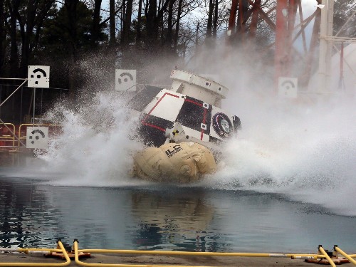 Watch The Splashdown Test Of Boeing's Astronaut Capsule