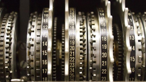Google taught artificial intelligence to encrypt messages on its own