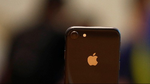 Apple is looking into reports that some iPhone 8s are falling apart